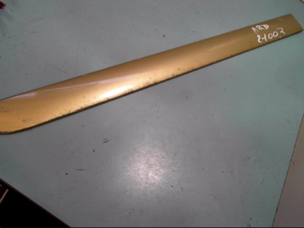 Baguette de porte arriere droite