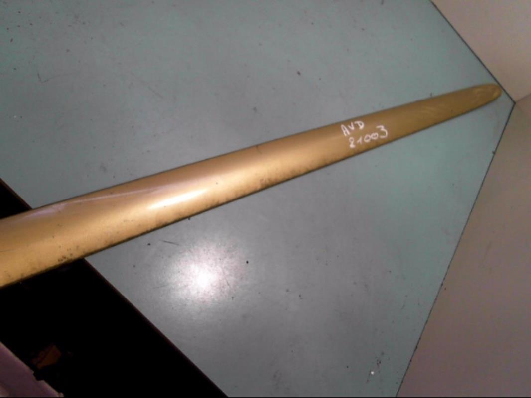 Baguette de porte avant droite