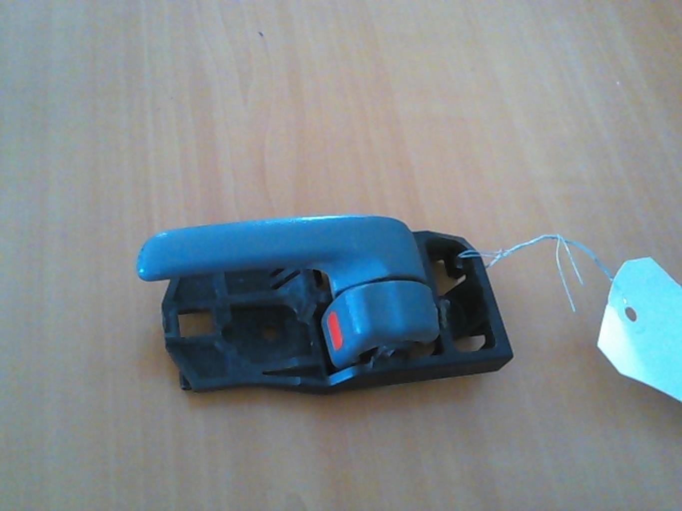 Poignee interieur arriere gauche