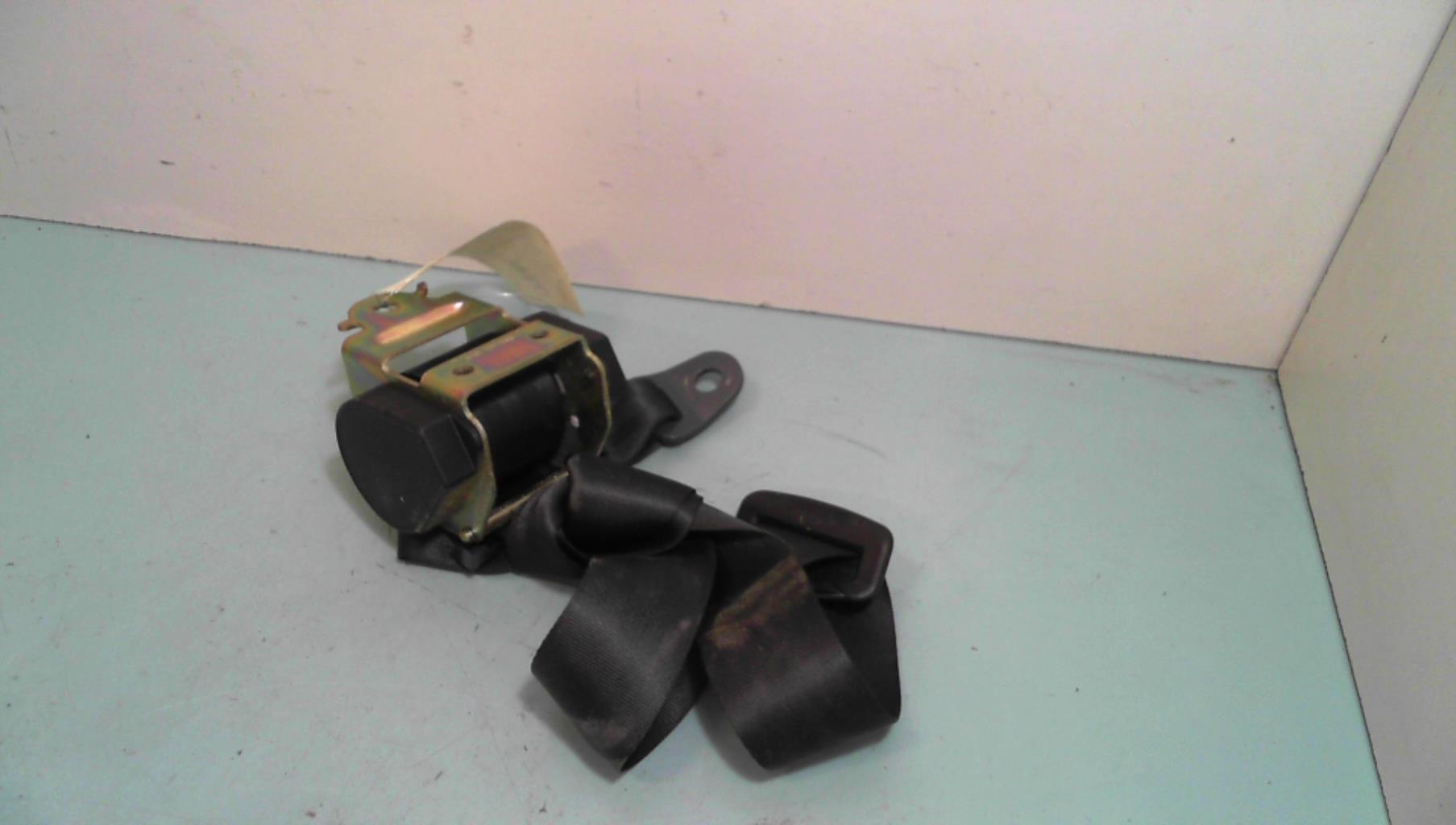 Ceinture arriere droit