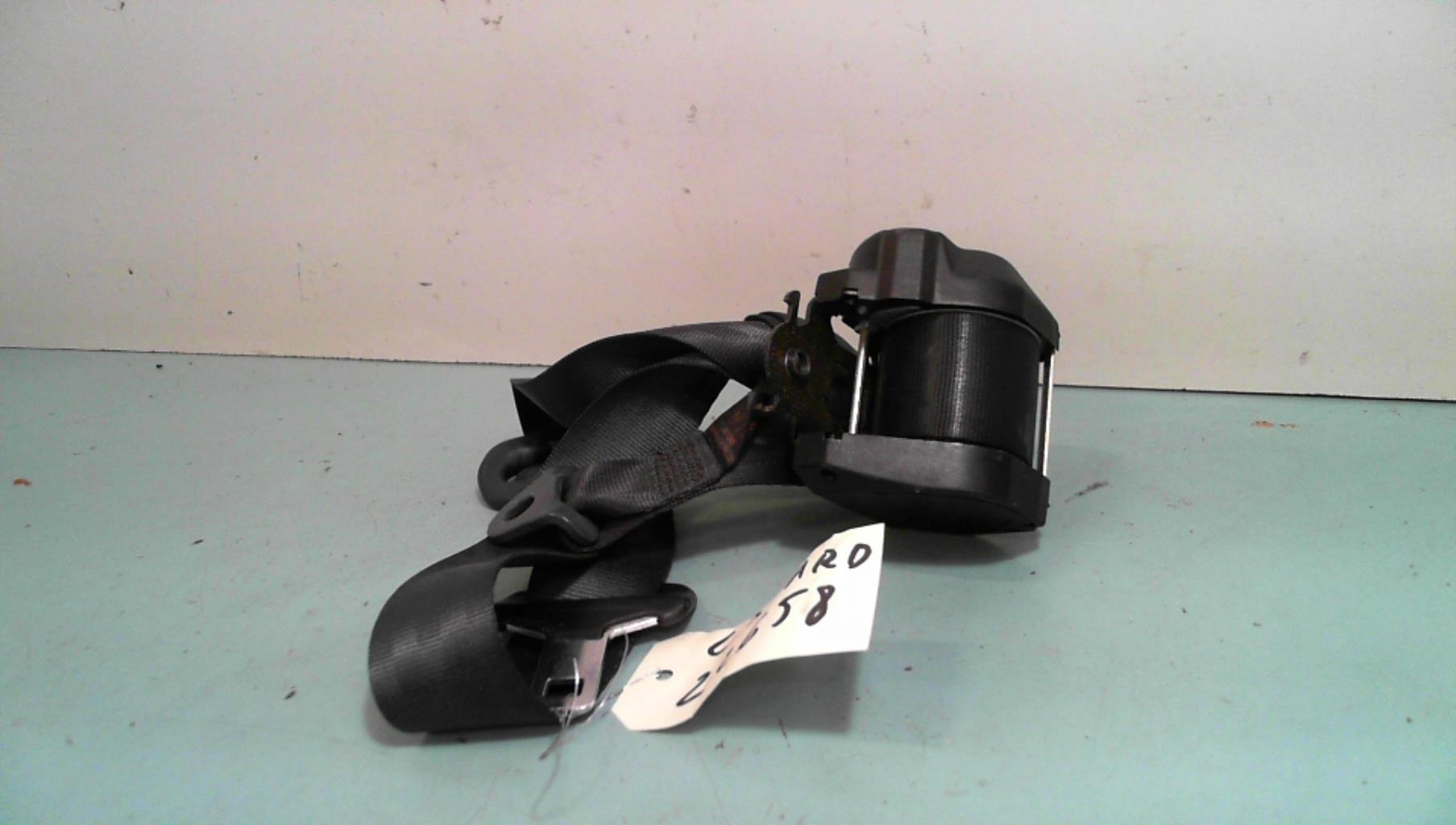 Ceinture arriere droit