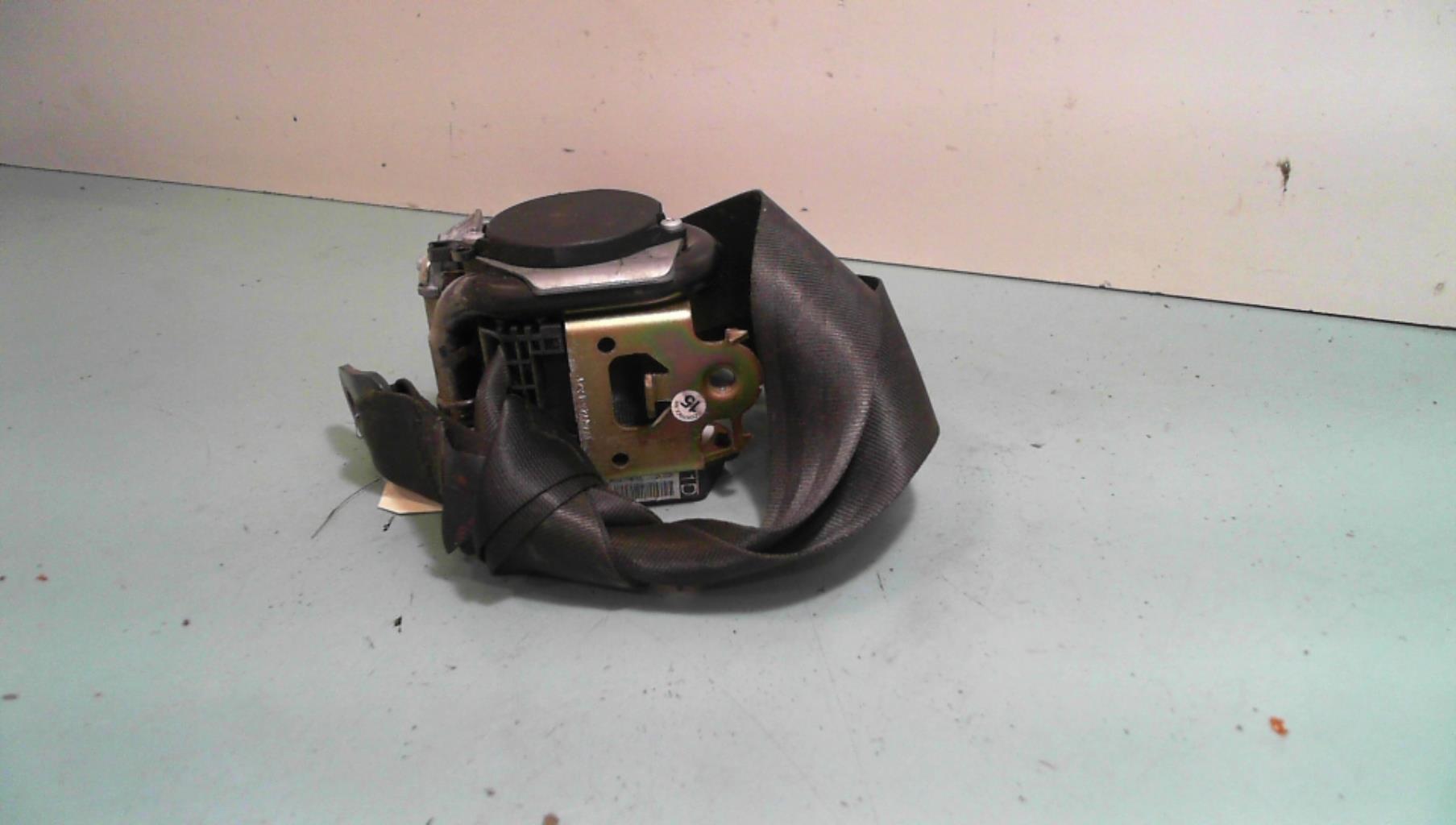Ceinture avant droit