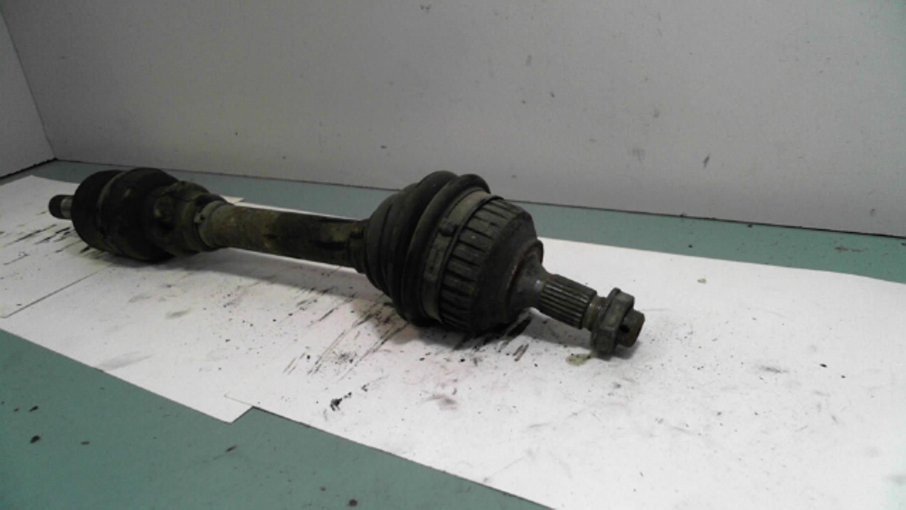 Cardan gauche (transmission)
