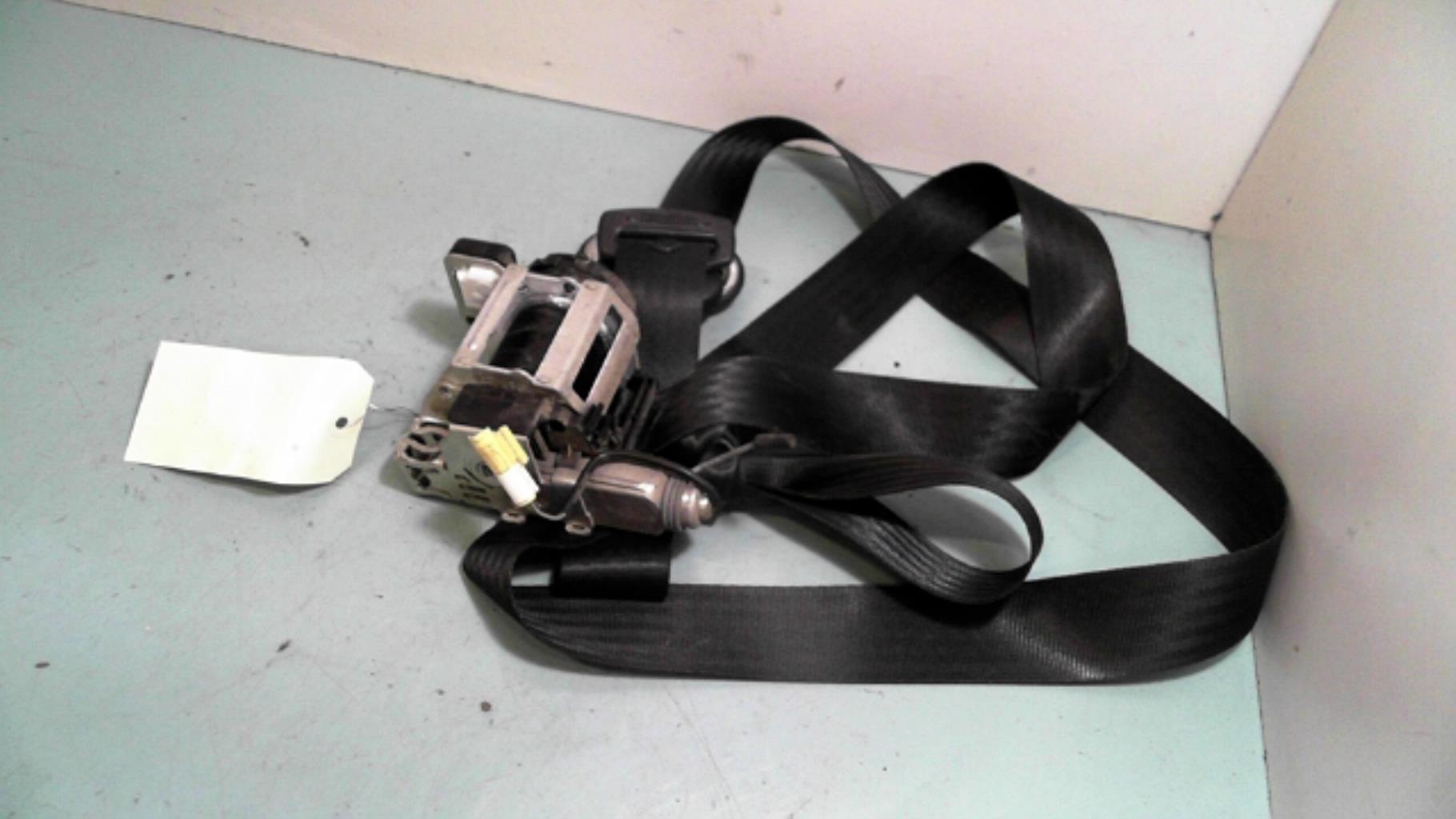 Ceinture avant droit