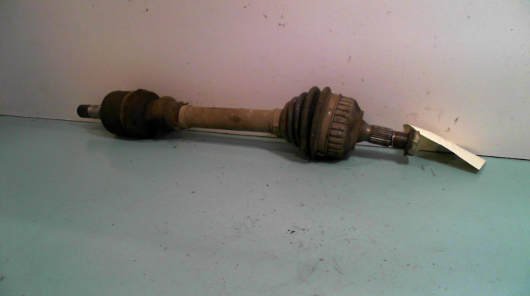 Cardan gauche (transmission)