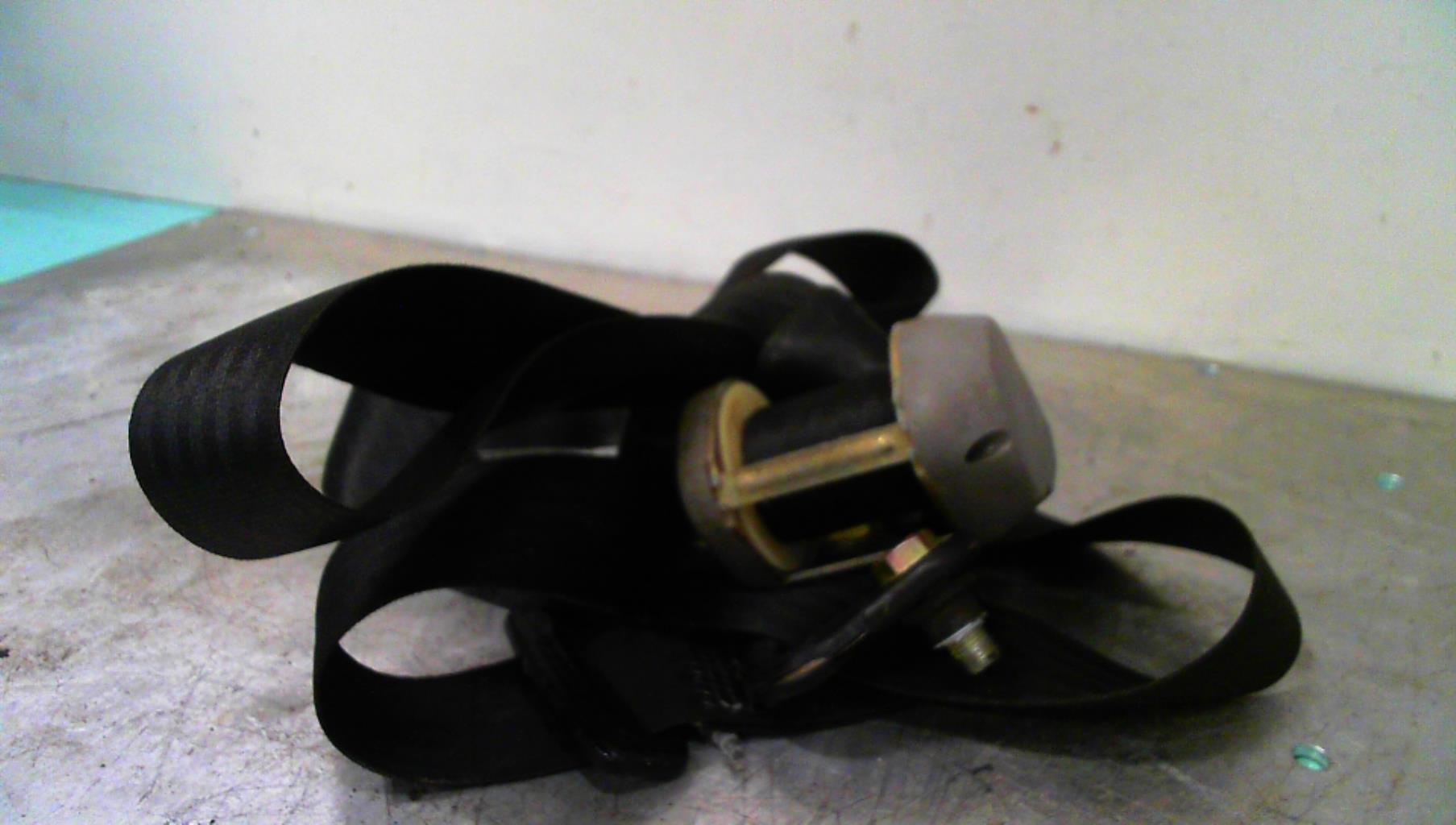 Ceinture avant gauche