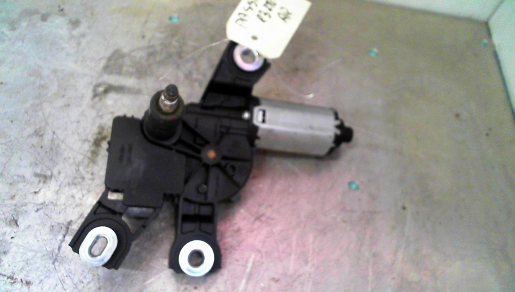 Moteur essuie glace arriere