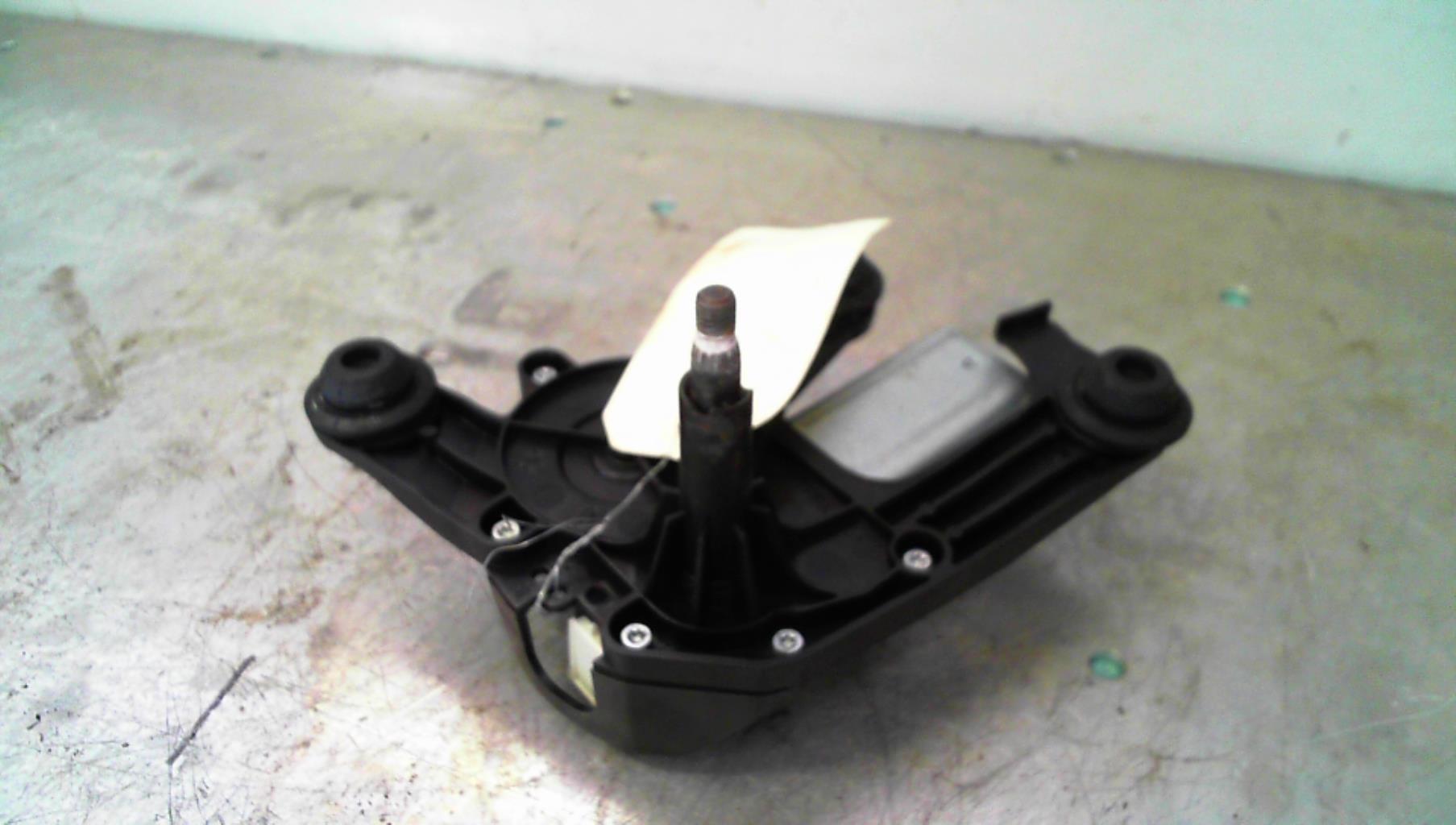 Moteur essuie glace arriere