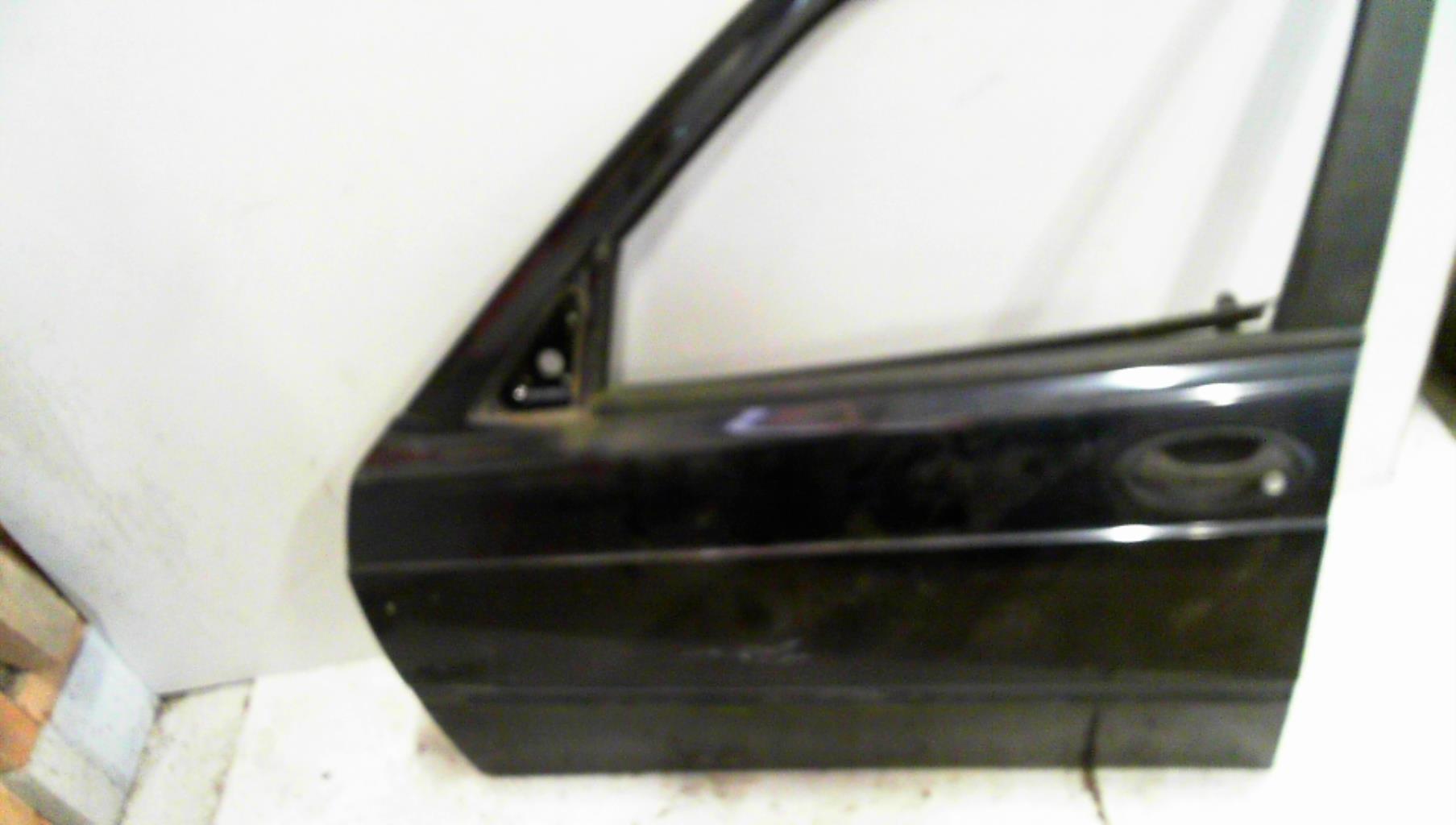 Porte avant gauche