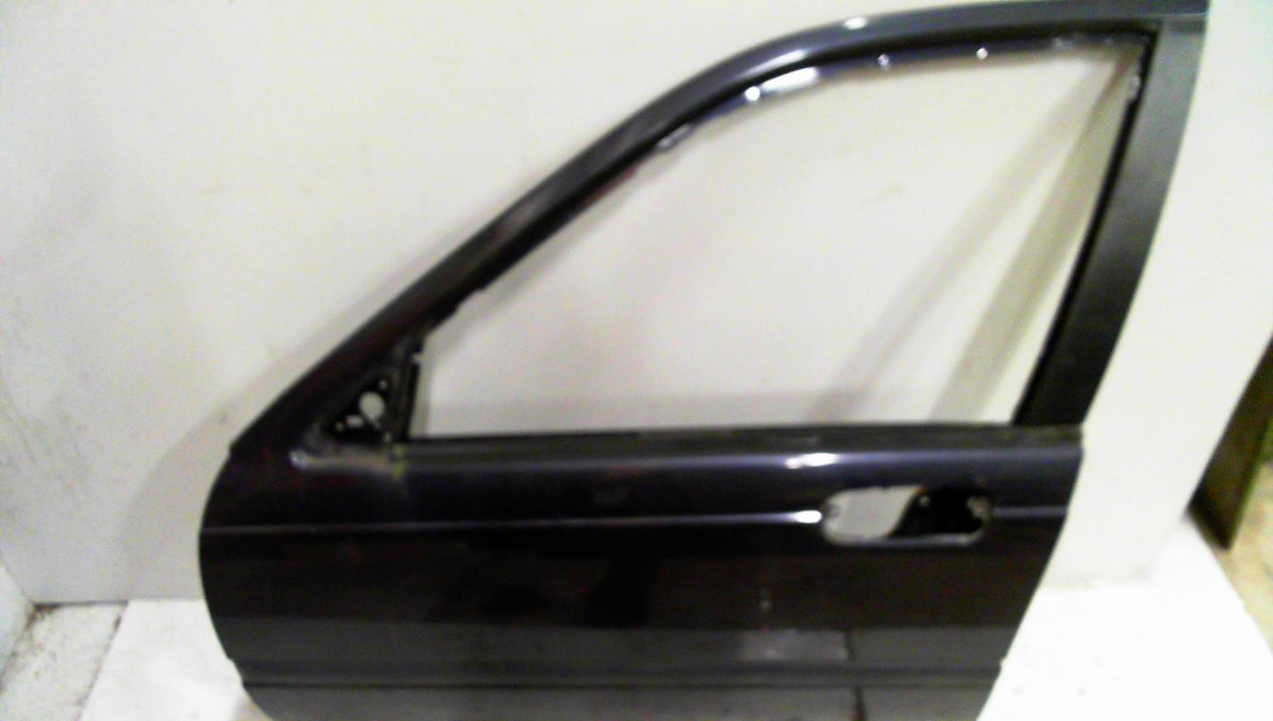 Porte avant gauche
