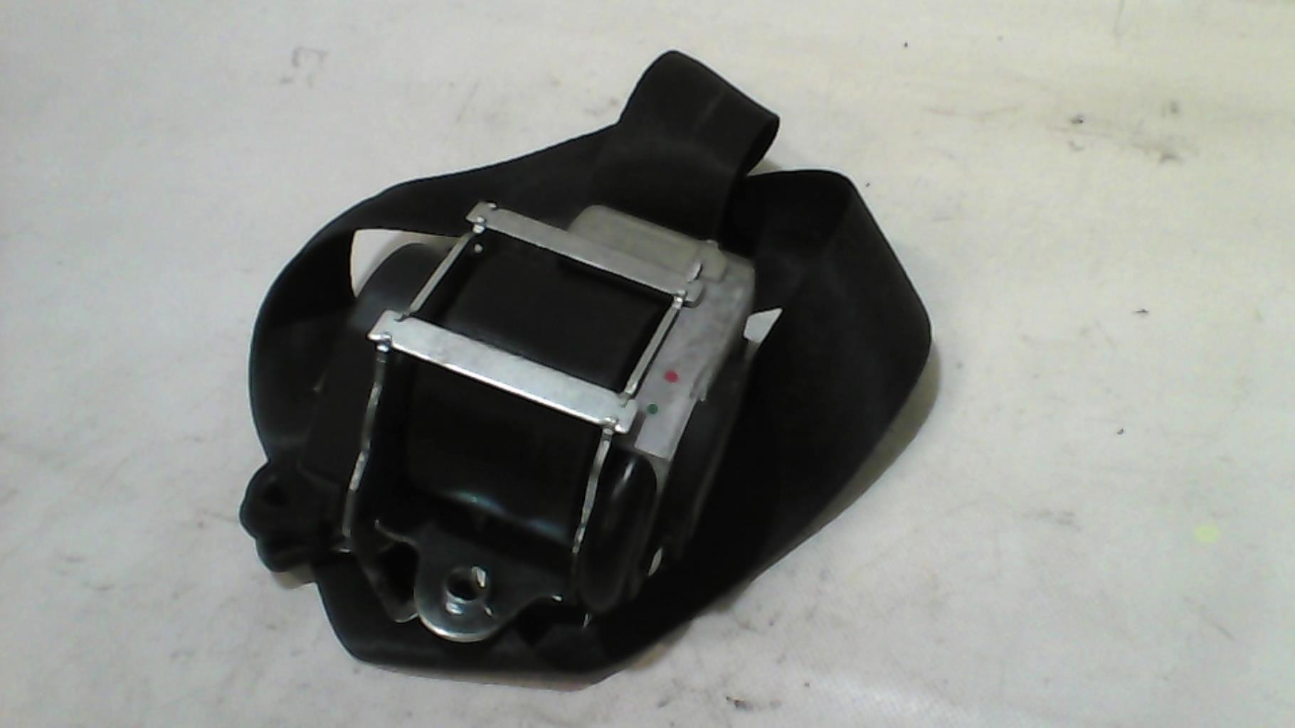 Ceinture avant gauche