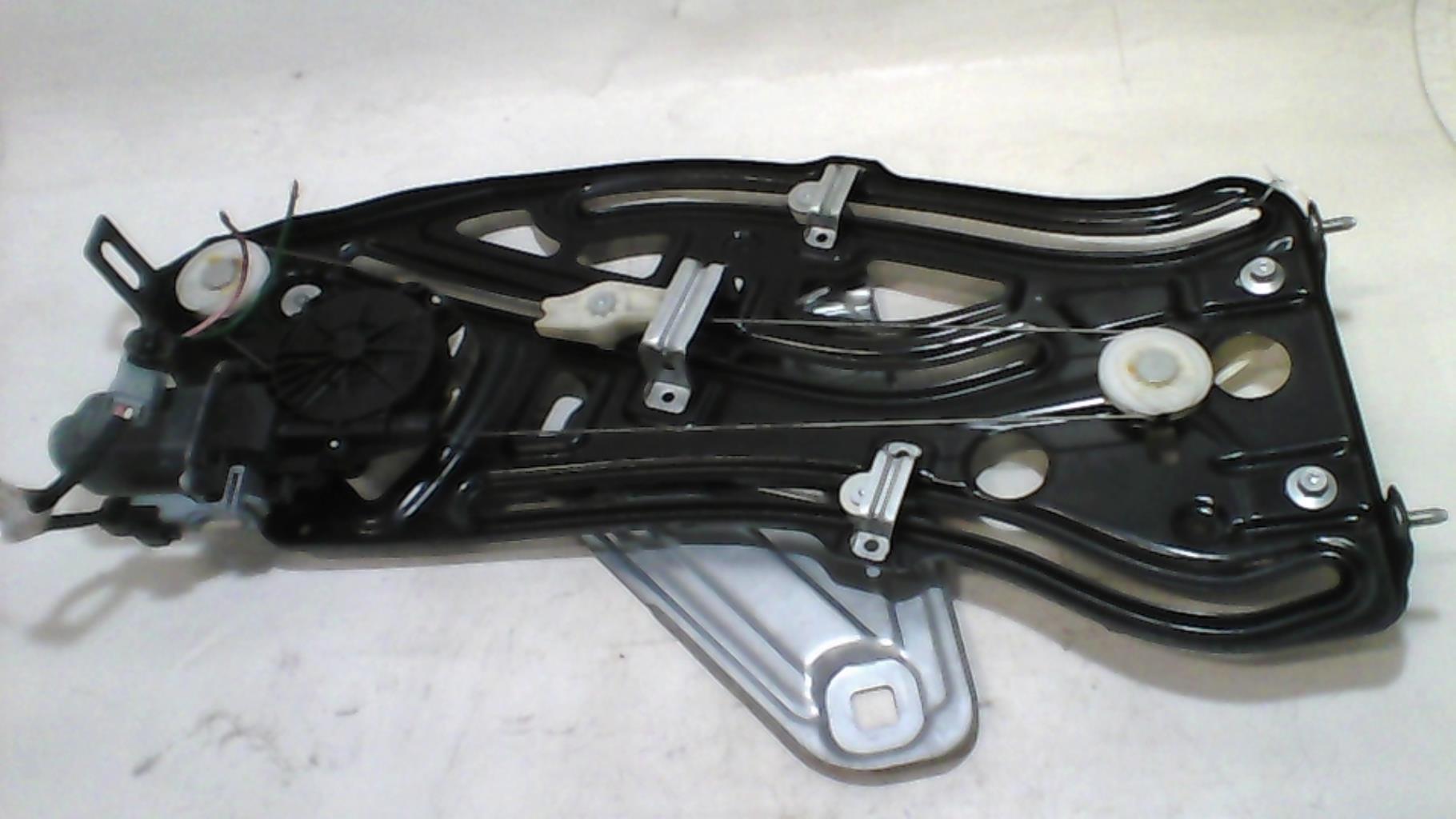 Leve vitre electrique arriere gauche