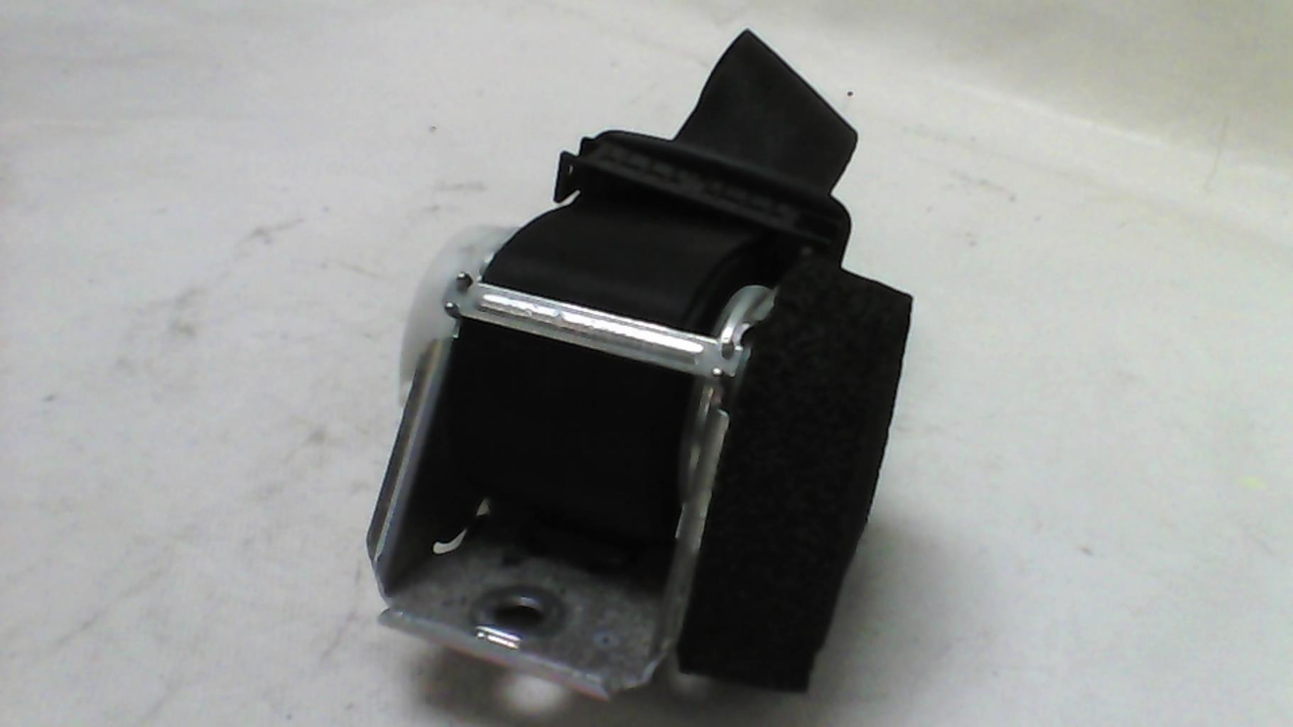 Ceinture arriere droit