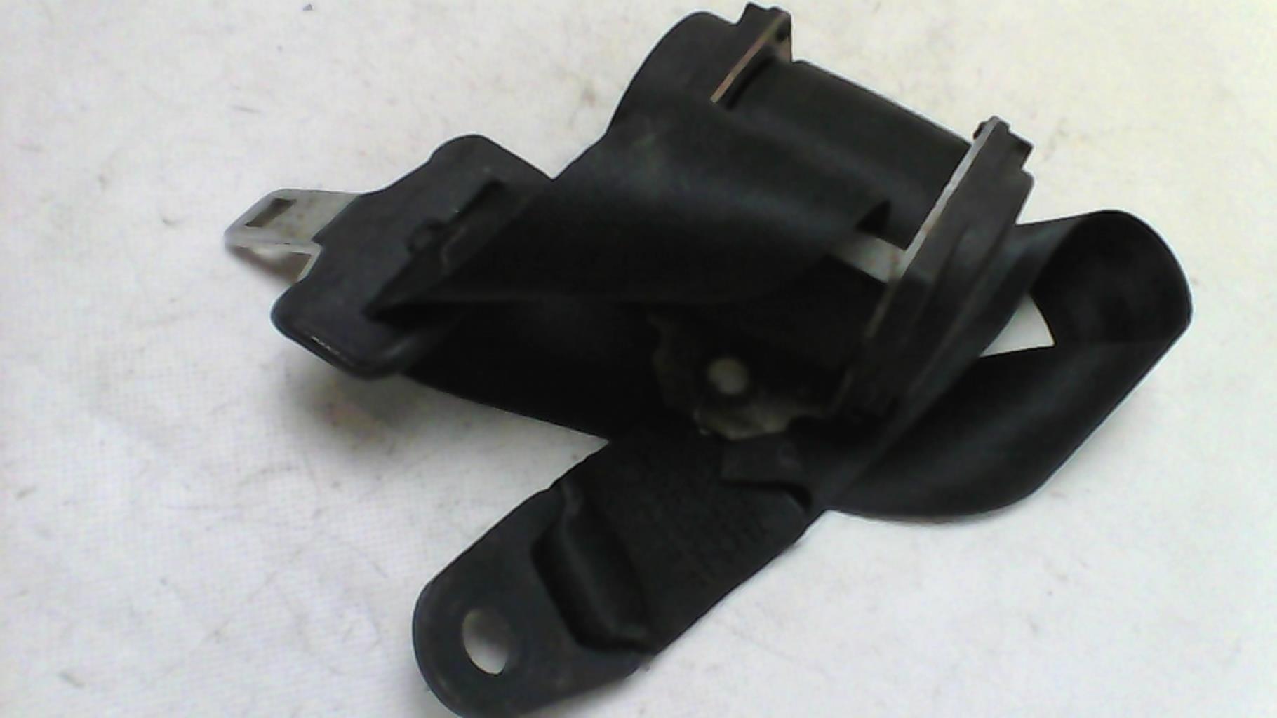 Ceinture arriere droit