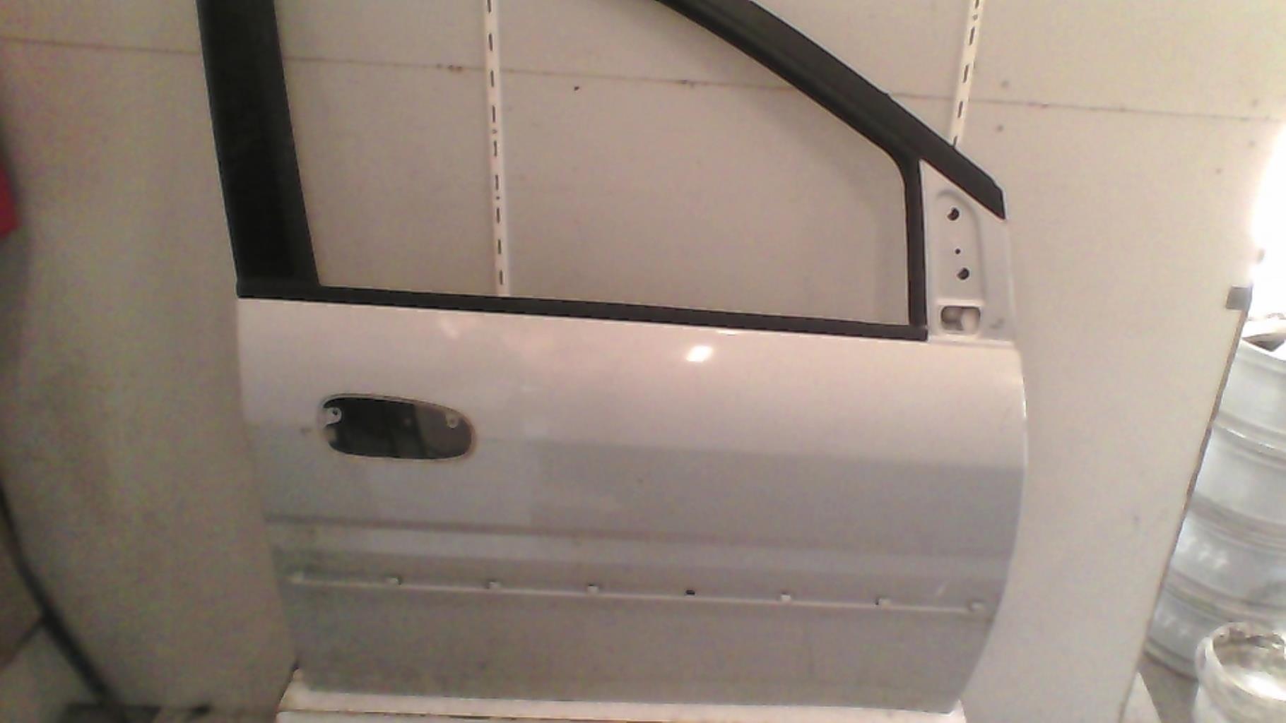 Porte avant droit