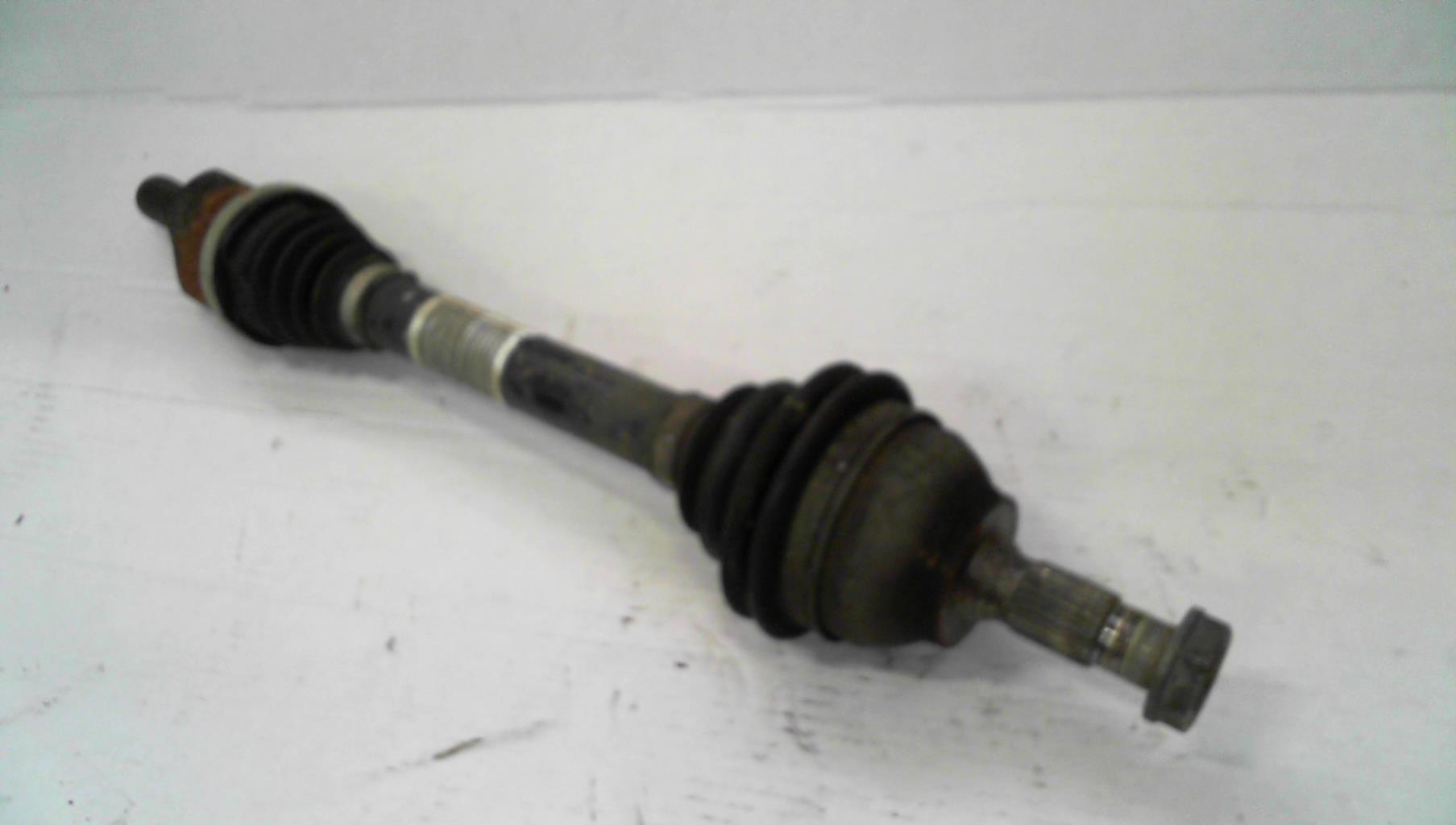 Cardan gauche (transmission)