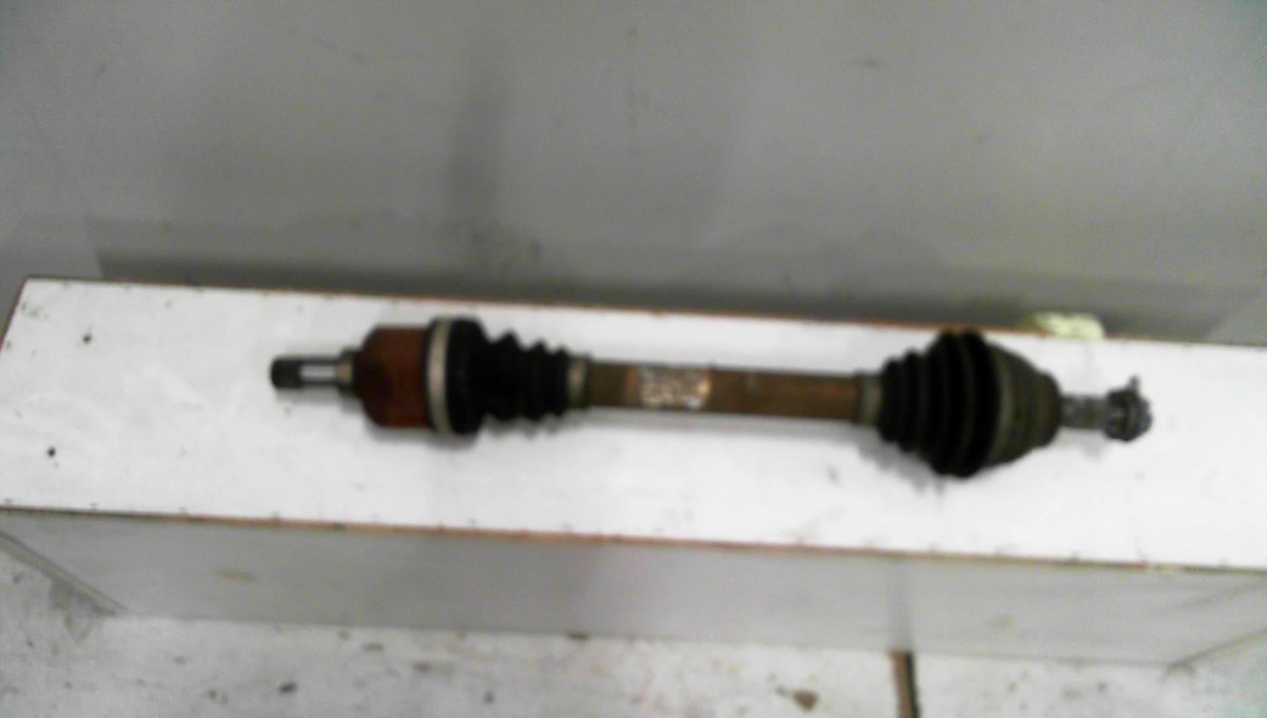 Cardan gauche (transmission)