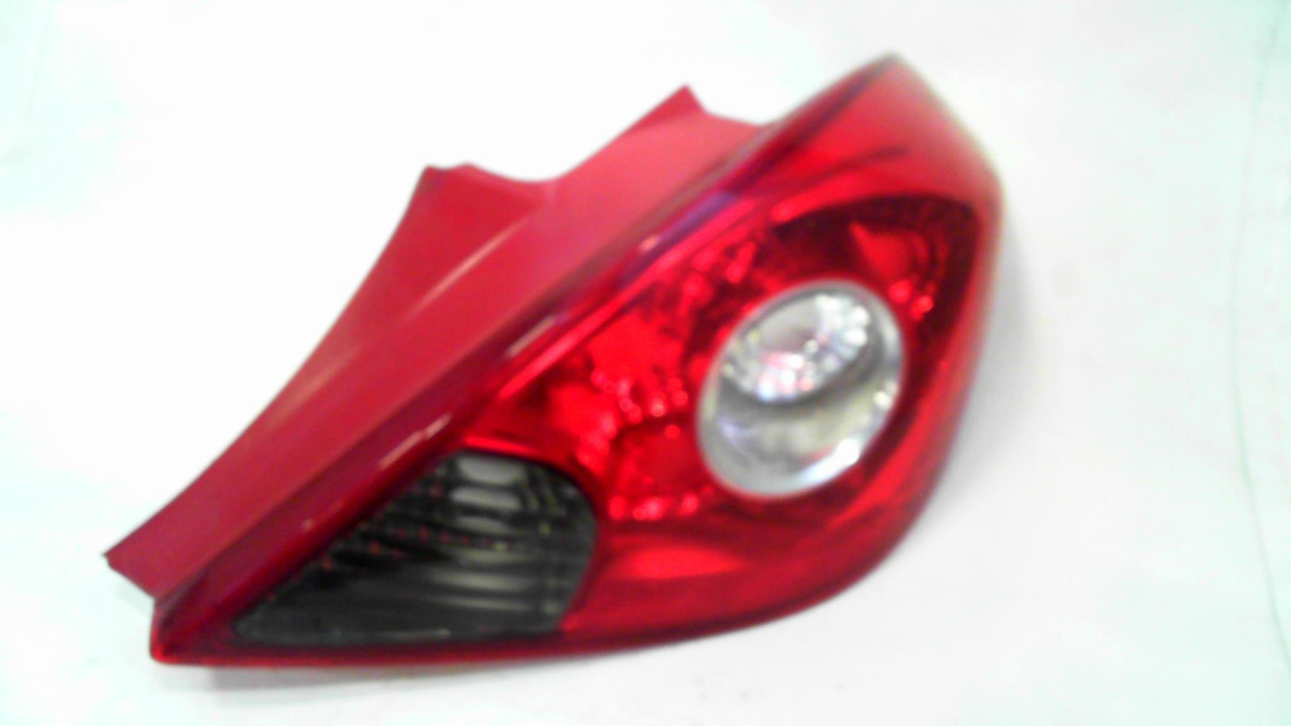 Fanale posteriore principale destro (luci)