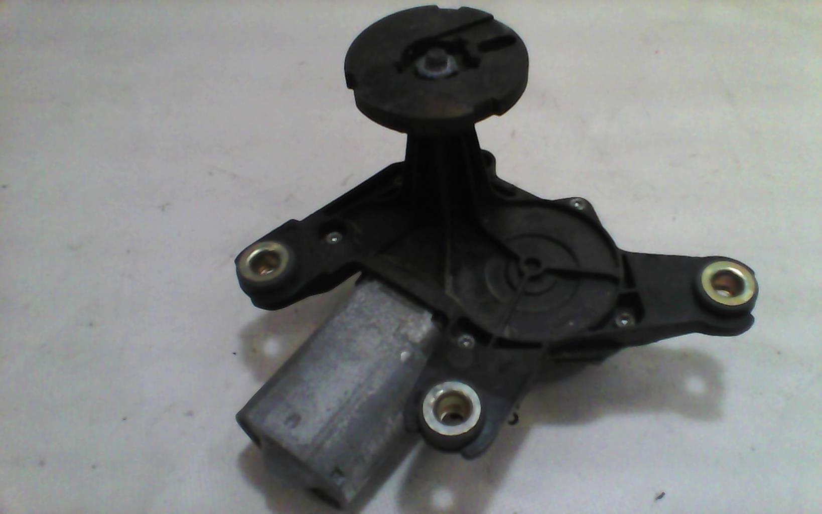 Motor de limpiaparabrisas trasero