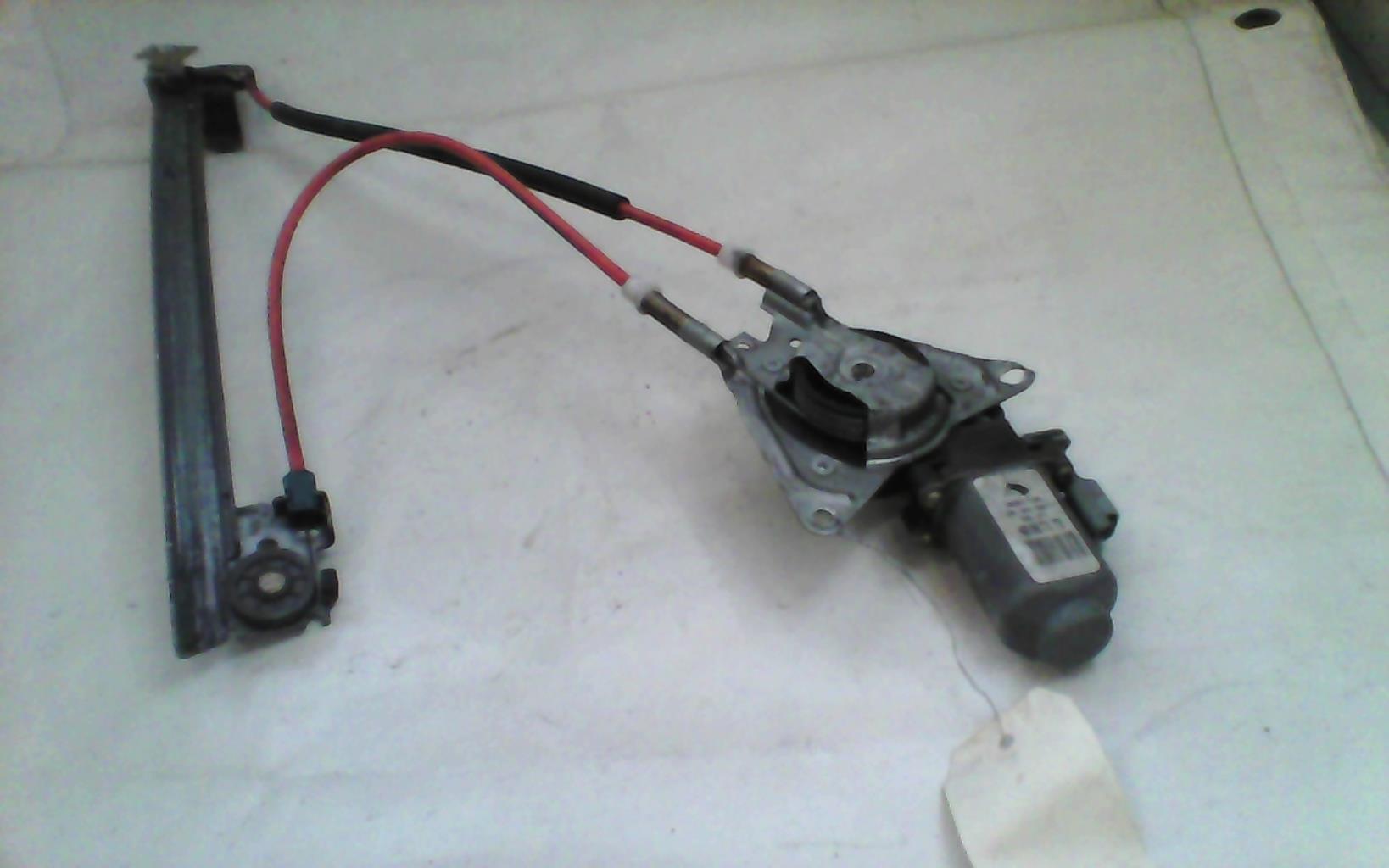Leve vitre electrique avant gauche