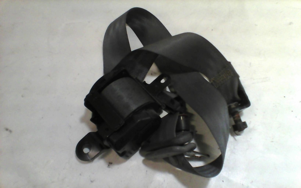 Ceinture arriere droit