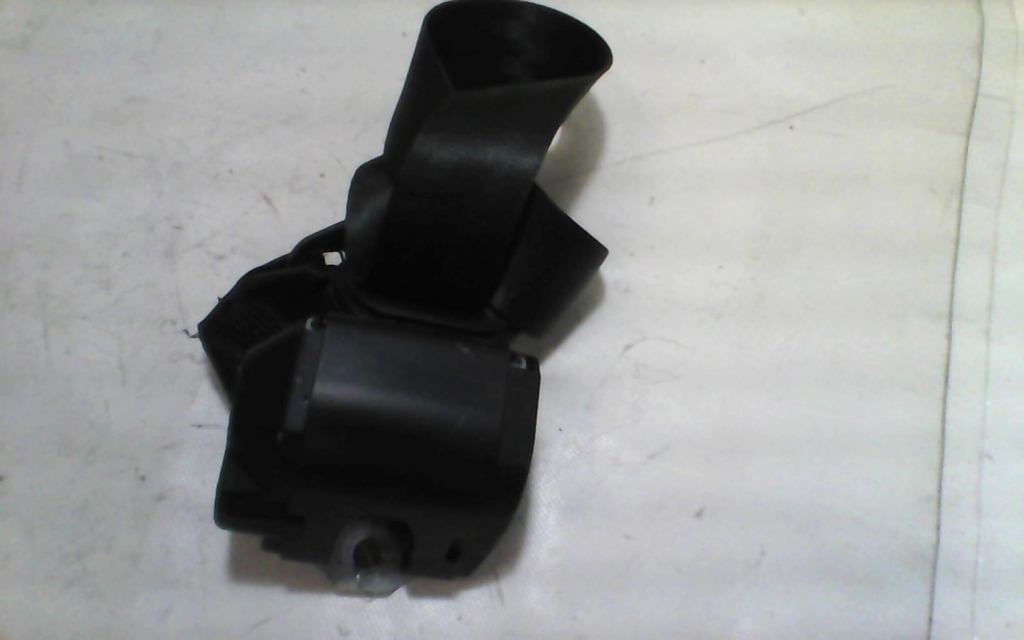 Ceinture arriere droit