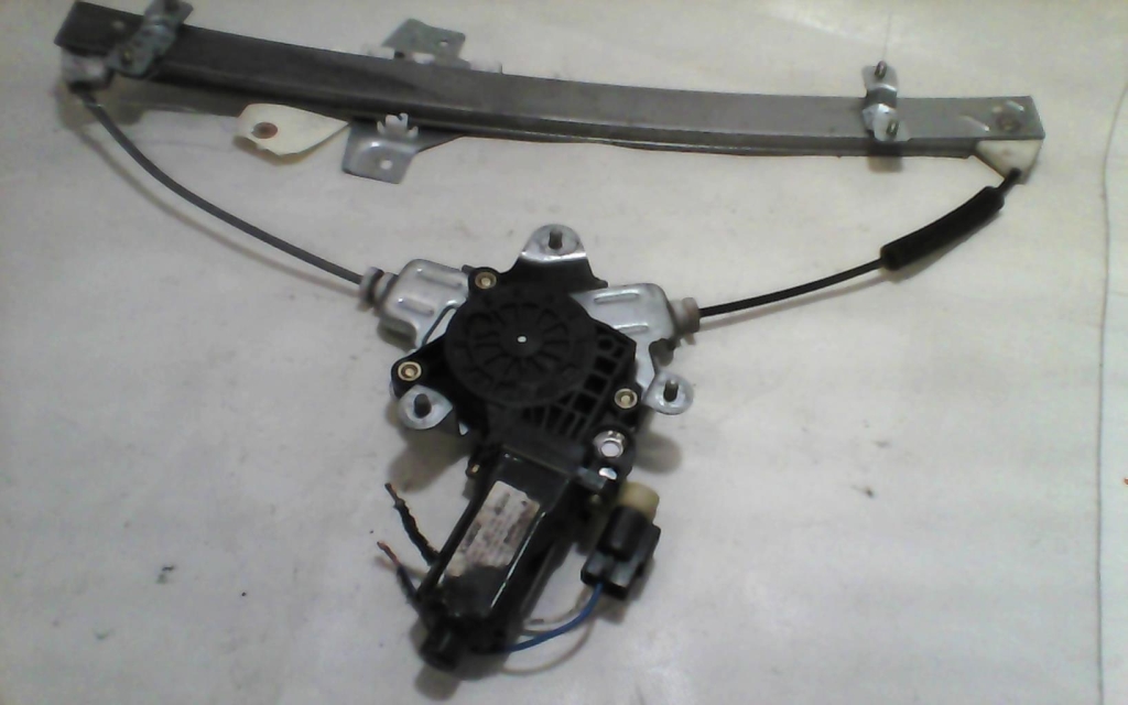 Leve vitre electrique avant gauche
