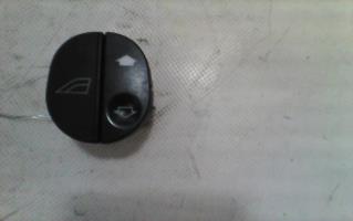 Interruptor de elevalunas delantero derecho