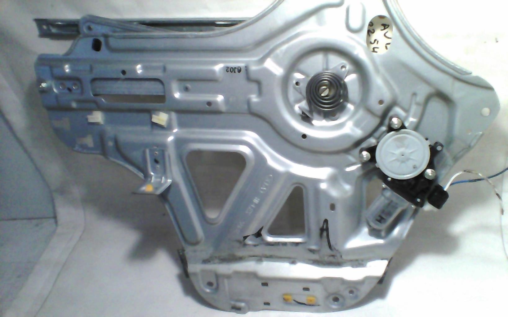Leve vitre electrique avant droit