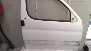 Porte avant droit