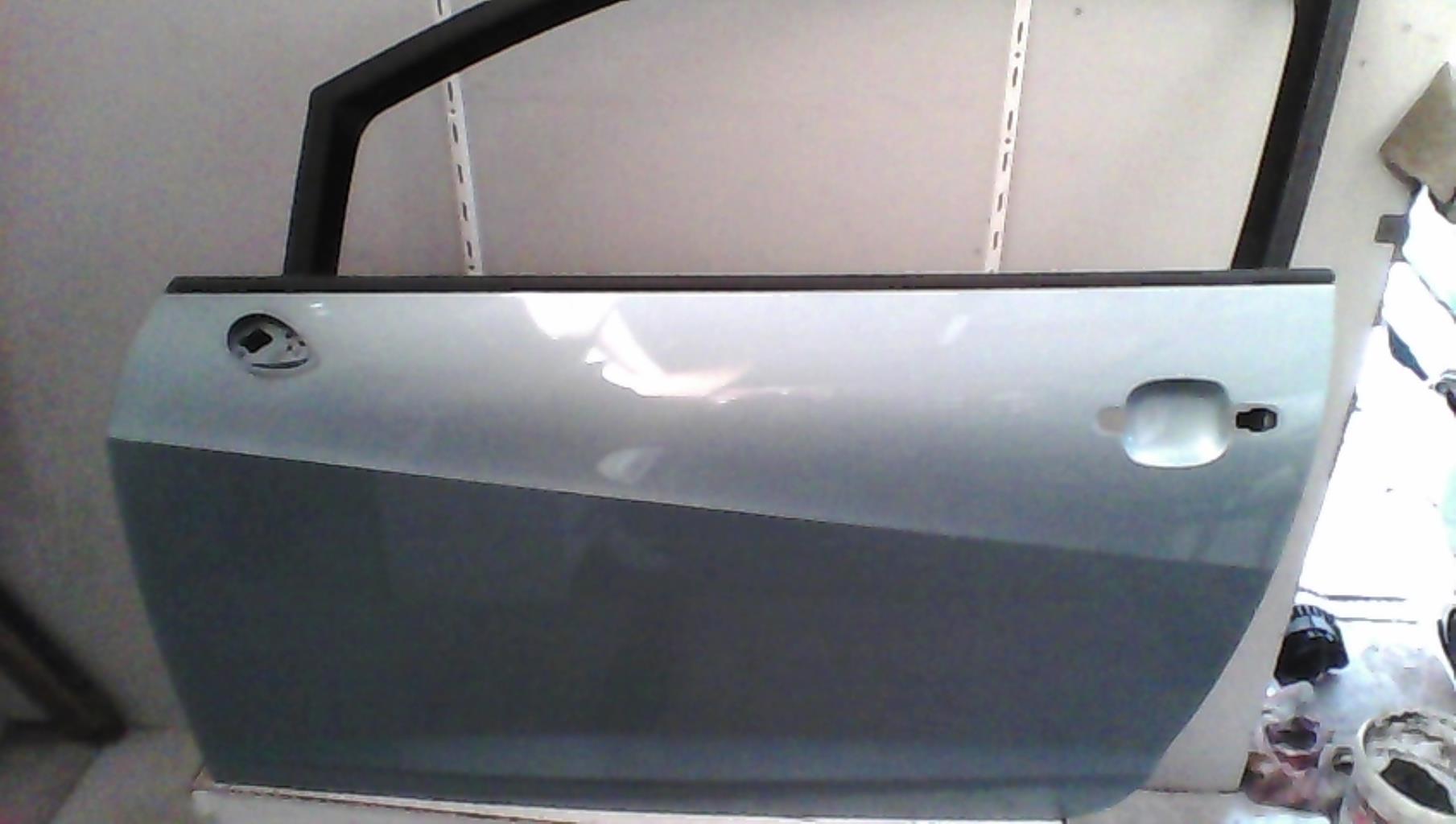 Porte avant gauche