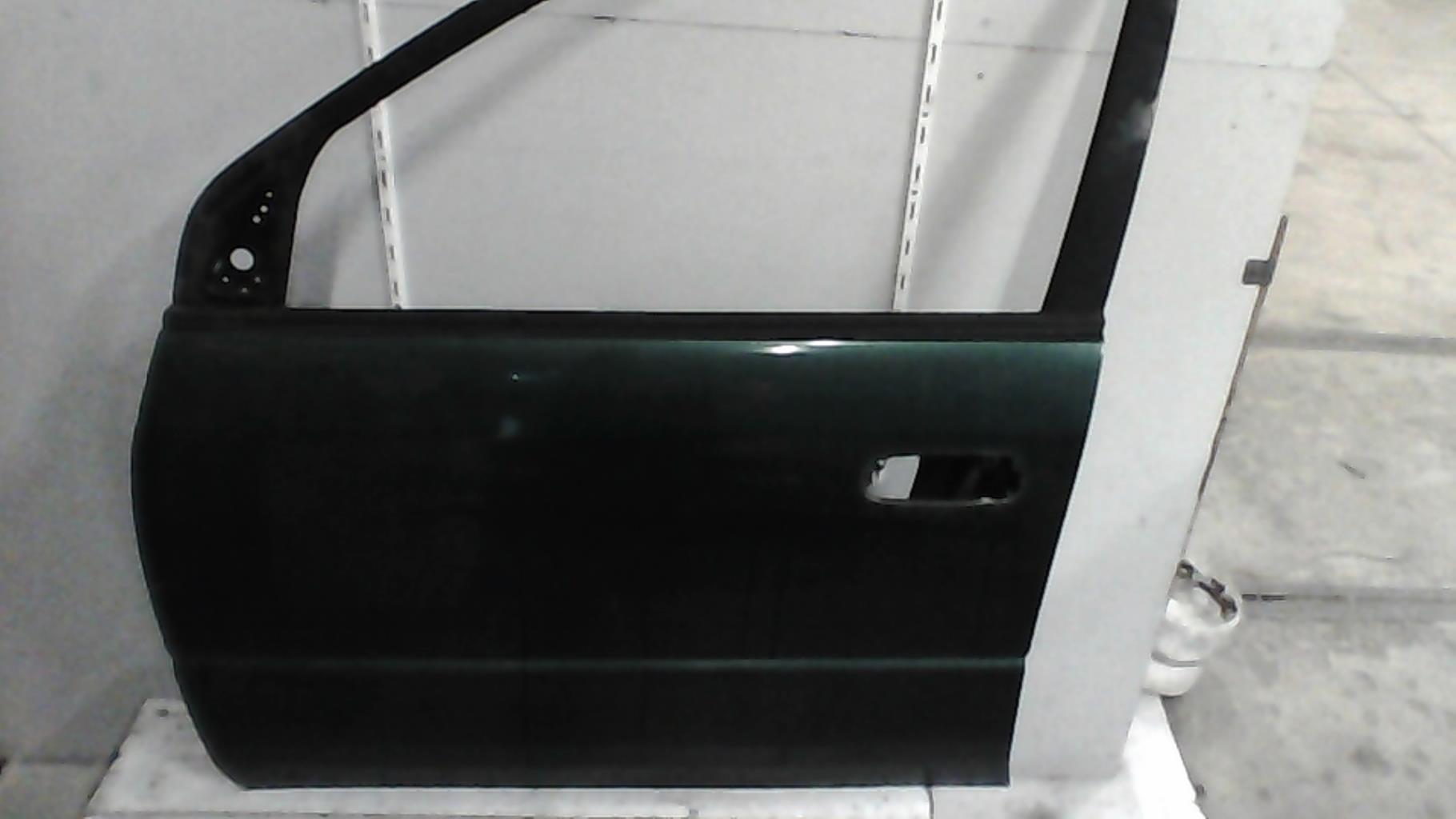 Porte avant gauche