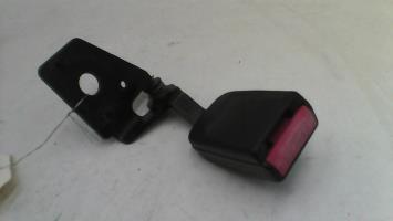 Attache ceinture arriere gauche