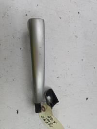 Poignee porte avant gauche