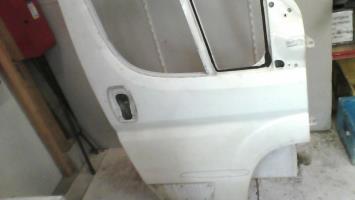 Porte avant droit