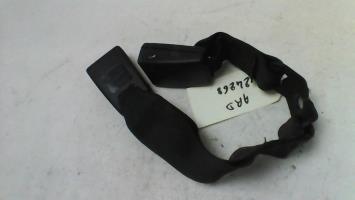 Attache ceinture arriere droit
