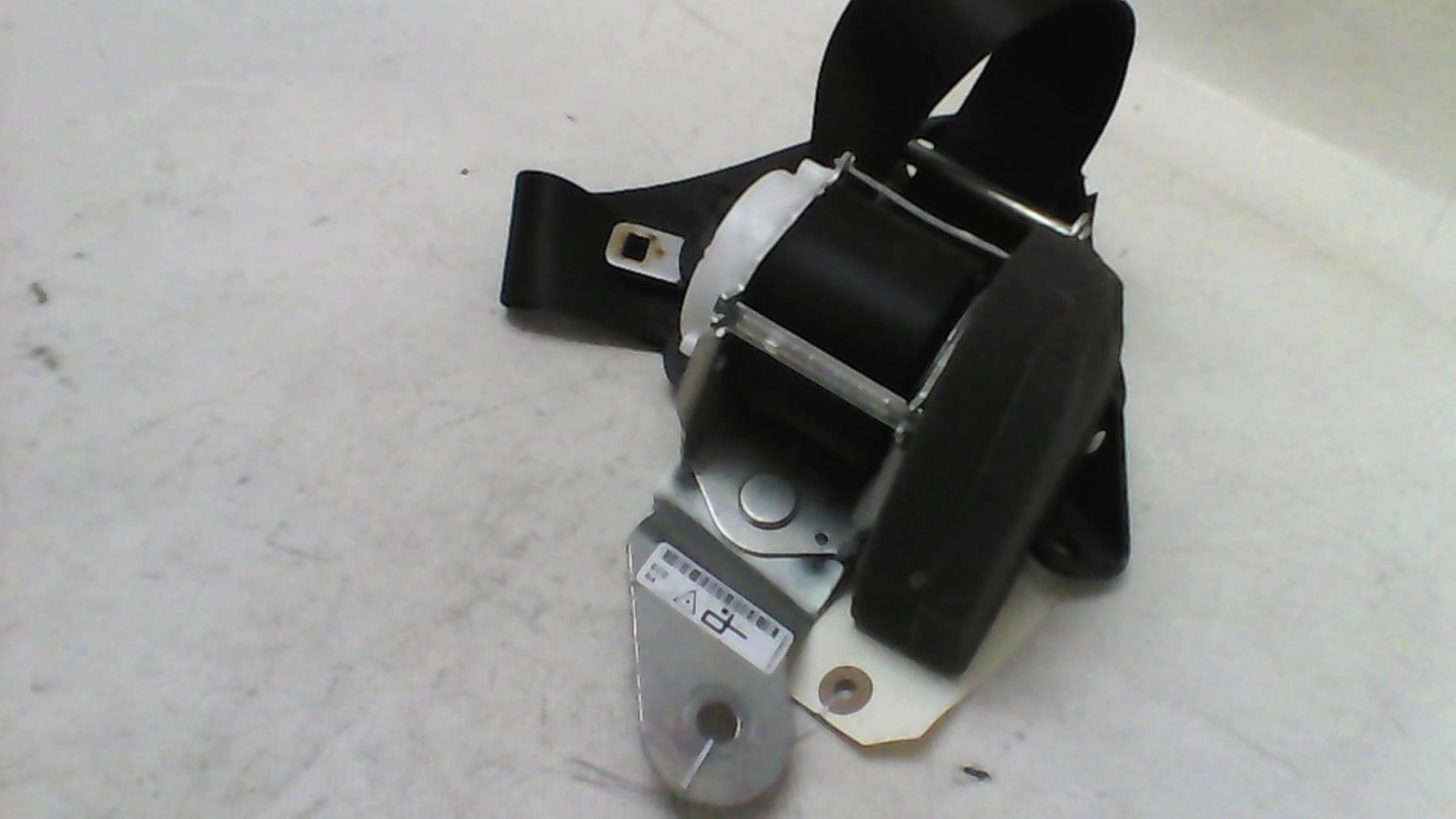 Ceinture arriere droit