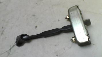 Tirant de porte avant droit