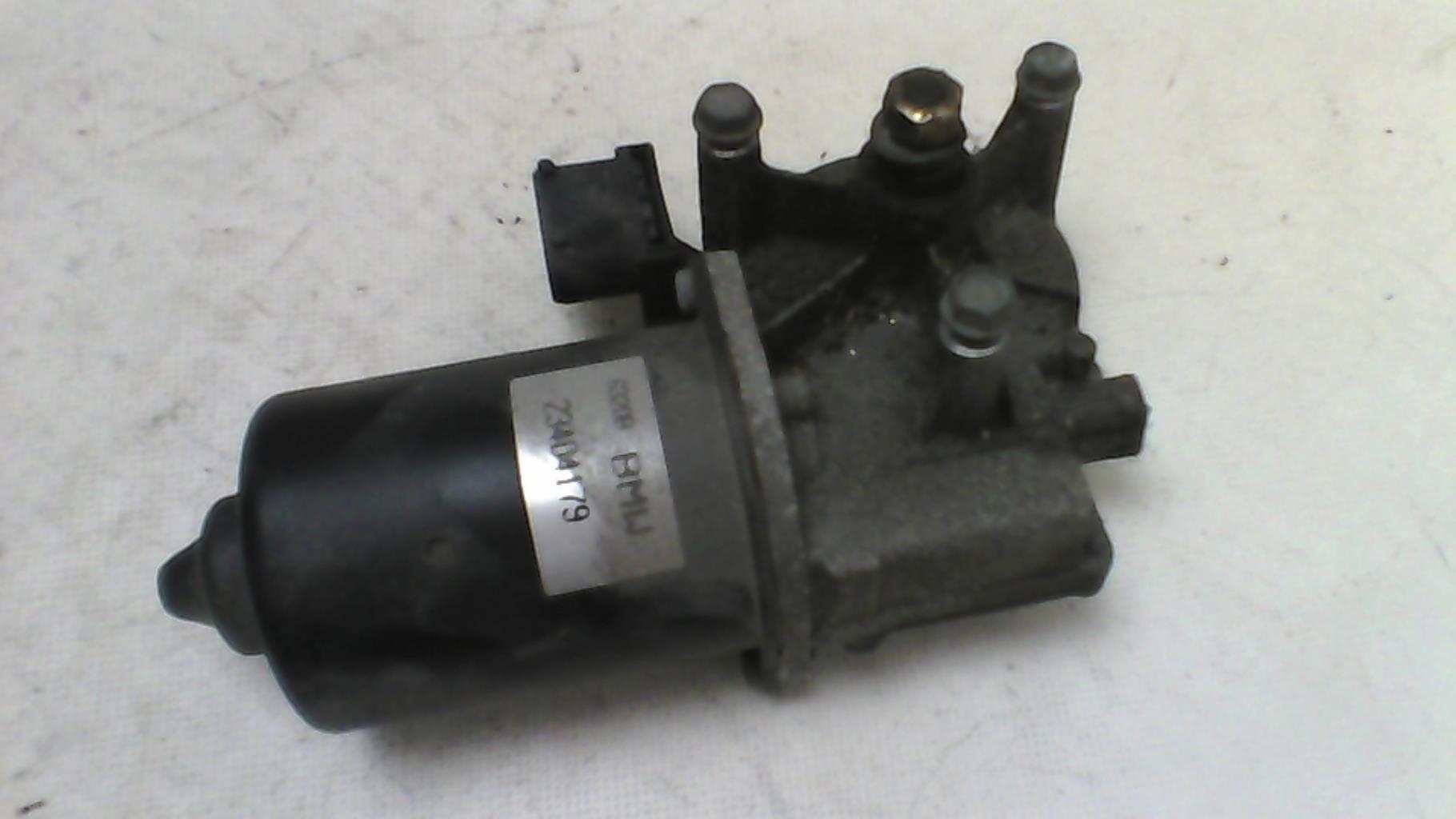 Moteur essuie glace avant