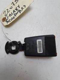 Attache ceinture arriere gauche