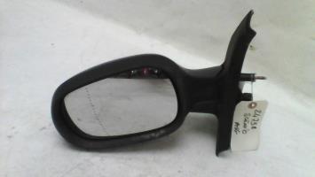 Retrovisor izquierdo