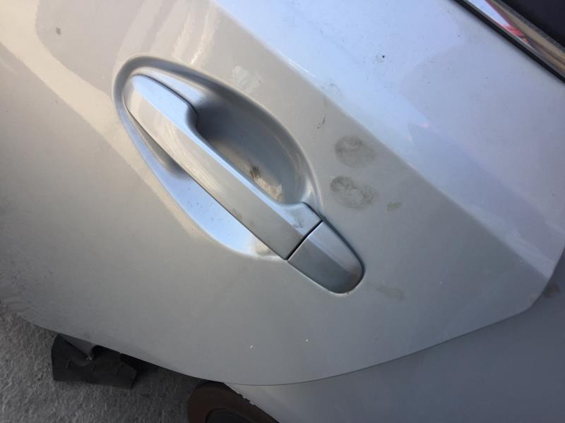 Poignee porte arriere gauche