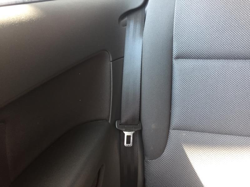 Ceinture arriere droit