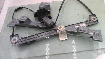 Leve vitre electrique avant droit