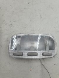 Luce di cortesia