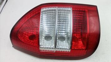 Fanale posteriore principale sinistro (luci)