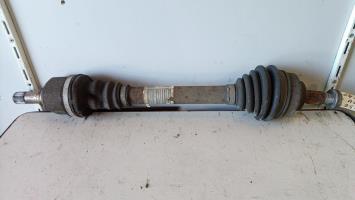 Cardan gauche (transmission)