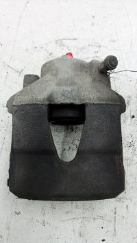 Etrier avant gauche (freinage)
