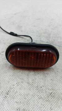 Repetidor intermitente delantero izquierdo (luces)