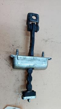 Tirant de porte avant droit